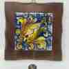 Portachiavi da parete in legno e ceramica di Caltagirone
